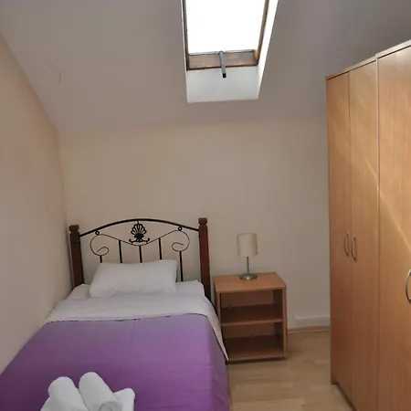 Guest house Bon Bons *