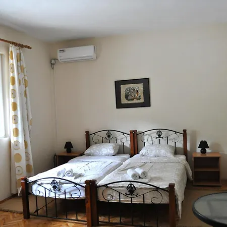 Bon Bons Guest house *